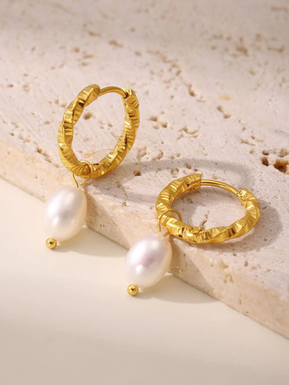 Twist Buckle Pearl Earrings