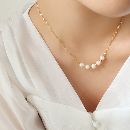 French Style Pearl Pendant Necklace