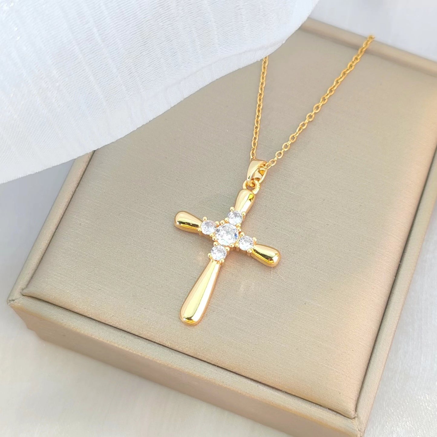 Zircon Cross Necklace For Women Light Luxury